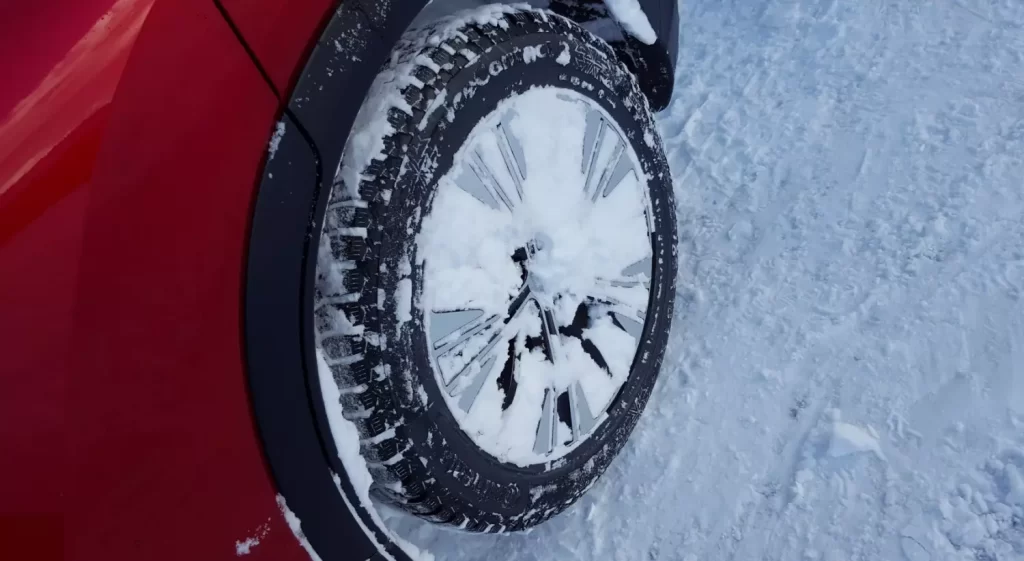 Машина взимку 2