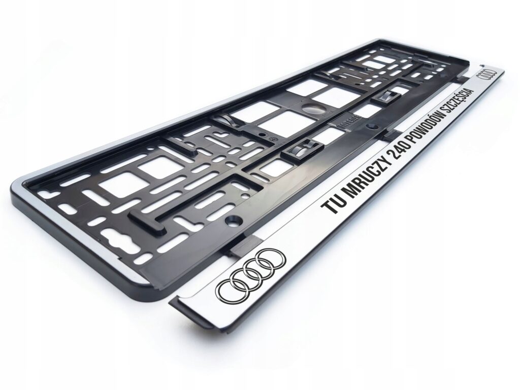 Номерна рамка