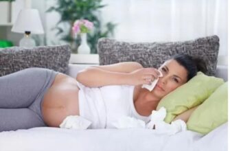 Дихання для двох: як безпечно лікувати ніс під час вагітності