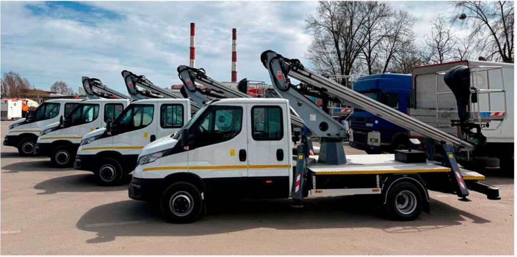 вантажні автомобілі