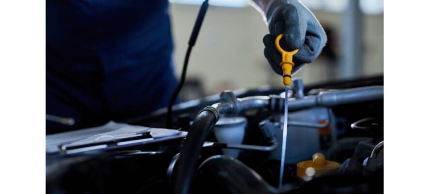 Моторні оливи: особливості та склад