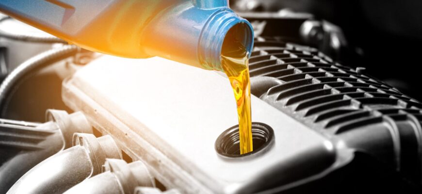 Нужно ли менять масло в автомобиле если автомобиль мало ездит