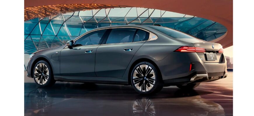 Электромобиль BMW i5 eDrive 35L Luxury - краткий обзор модели