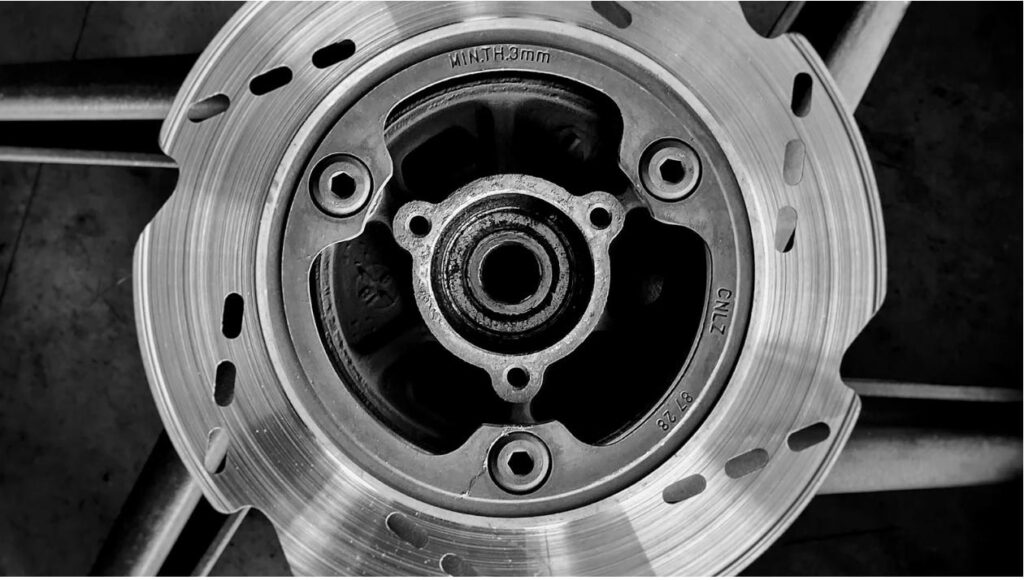 Как спортивные диски ведут себя в реальных условиях