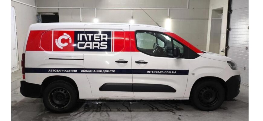 Брендування авто для впізнаваності бізнесу