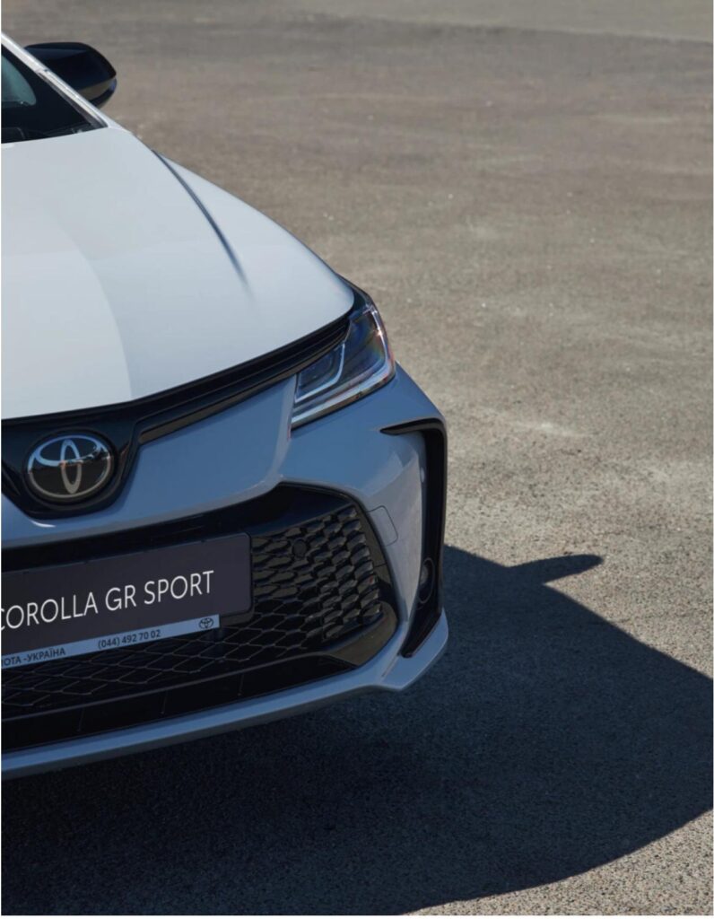 Toyota Corolla — універсальний автомобіль для міста та щоденного використання