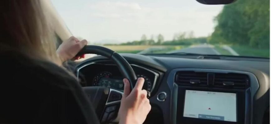 Жінки за кермом: як впевнено розпочати навчання та подолати сумніви